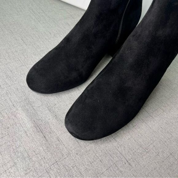 Cole Haan Black Suede Leah Bootie Lace Up Block Heel New 10 - Picture 5 of 11